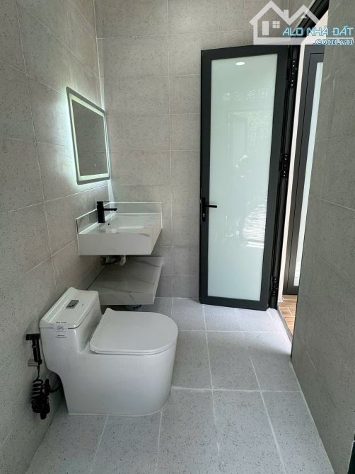 💗Nhà Mặt Tiền Đường THƯƠNG MẠI - 106m2 Nở Hậu Tài Lộc - Đường Nhựa 8M - Hóc Môn - 6T5 - 7