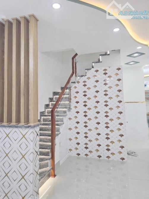 Bán nhà mới đẹp như hình - 2 tầng - Âu Cơ, Q.11 – 38m² – gần Lạc Long Quân - CHỈ 4.3 TỶ - 7