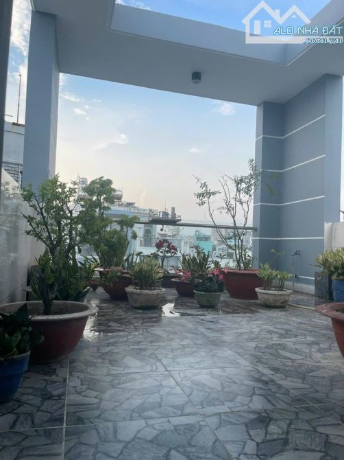 Ngay Dương Bá Trạc Q8 CHÍNH CHỦ TRANG BÌA - Nhà Mới Đẹp - 4PN - 4 TẦNG - 6,39TỶ TL TỐT - 8