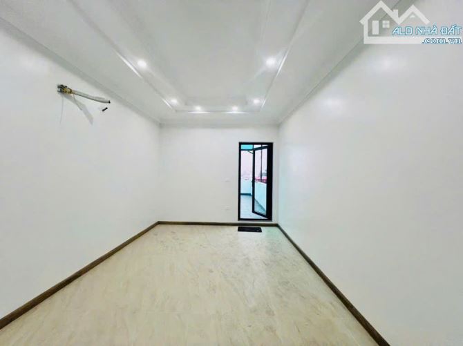 BÁN NHÀ ĐẸP, MỚI NGỌC THỤY – Ô TÔ TRÁNH – 2 THOÁNG - Ở NGAY – 58M2 CHỈ 16,8 TỶ - 8
