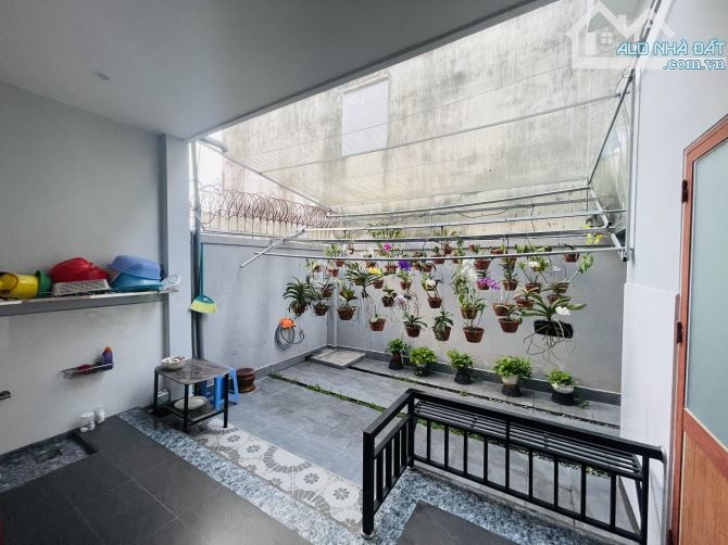 BÁN CĂN NHÀ VƯỜN HOÀN CÔNG ĐẸP GẦN 200m2 NGANG 6m PHƯỜNG THẮNG NHẤT Tp Vũng Tàu - 8