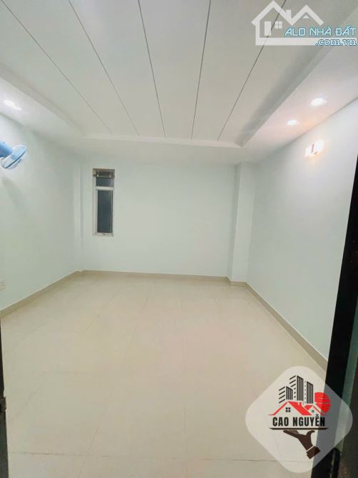 Nhà 3 lầu 4 phòng ngủ, có nội thất, Đường Mã Lò, Bình Tân - 8
