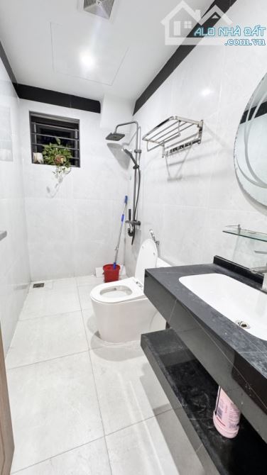 Vip - Bán nhà đẹp đầy đủ nội thất 5 tầng, ngõ rộng ô tô vào nhà quận Hai Bà Trưng - 8