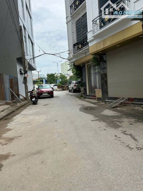 Gía cực tốt - Bán nhà Đông la 3ty45 , ngay sát kđt Đô Nghĩa , 1,5km ra tới Đại Học phenika - 8