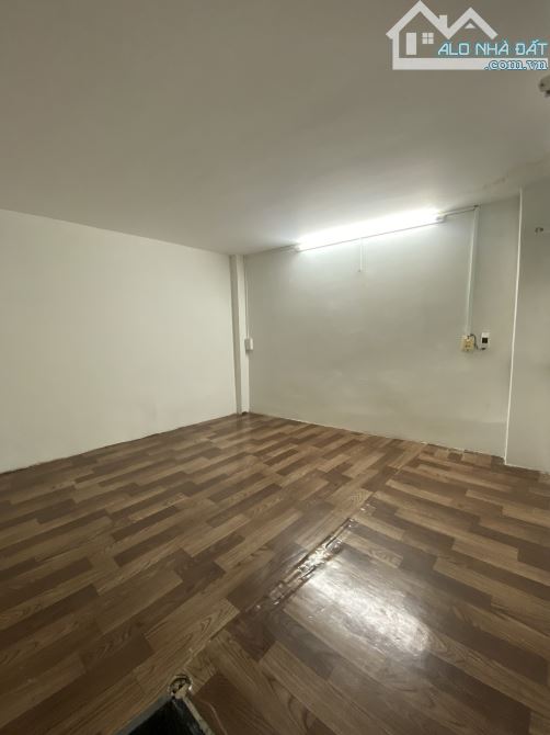 Nhà Hẻm Xe Tải Lê Văn Sỹ Phú Nhuận 50m2 4 Phòng Ngủ Giá 10.5 Tỷ - 8