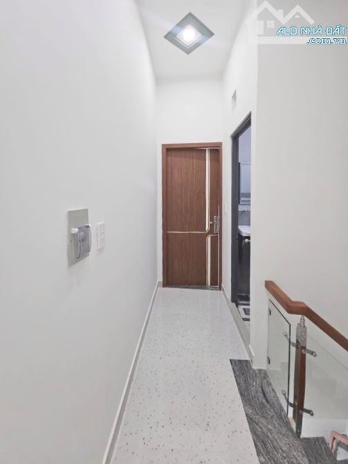 Bán nhà mới đẹp như hình - 2 tầng - Âu Cơ, Q.11 – 38m² – gần Lạc Long Quân - CHỈ 4.3 TỶ - 8