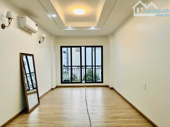 BÁN NHÀ ĐẸP, MỚI NGỌC THỤY – Ô TÔ TRÁNH – 2 THOÁNG - Ở NGAY – 58M2 CHỈ 16,8 TỶ - 9