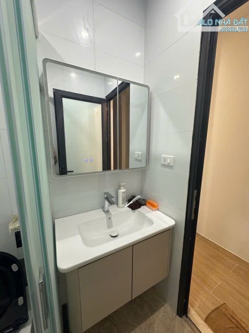 BÁN NHÀ ĐẸP, MỚI NGỌC THỤY – TRUNG TÂM - GARA Ô TÔ – THANG MÁY – 48M2 CHỈ CÒN 12,5 TỶ - 9