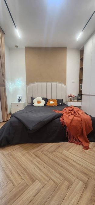 Bán nhà Bạch Mai 37/40m2, 5T, mt 4.2m lô góc, full nội thất, quy hoạch sát phố. Giá 7.8 tỷ - 9