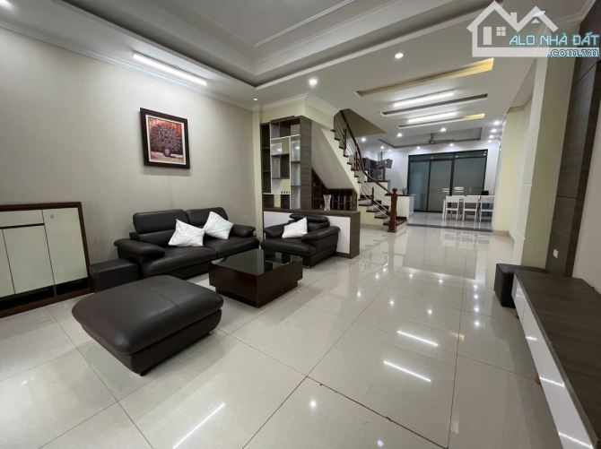 Cho thuê căn hộ chung cư CT4 Xa La, 70m2, 2PN,2Vs Giá 6,5tr - 1