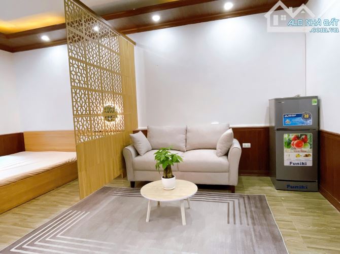 Bán Toà CHDV Nguyễn Khang 76m2 x 7T, 17 Phòng, Dòng Tiền 80 Triệu/Tháng, Ngõ Thông, PCCC