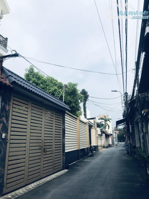 CẦN BÁN NHÀ HẺM XE HƠI TÔ VĨNH DIỆN, LINH CHIỂU, THỦ ĐỨC. 99M2, 8.2TY. TUẤN