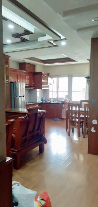 Căn CC đẹp ở luôn KĐT Nam Cường Hoàng Quốc Việt Bắc Từ Liêm. Sổ 81m, 2 ngủ Giá 5.5 tỷ