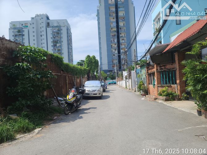 Bán nhà trọ hẻm đường số 8 p Linh Trung Tp Thủ Đức