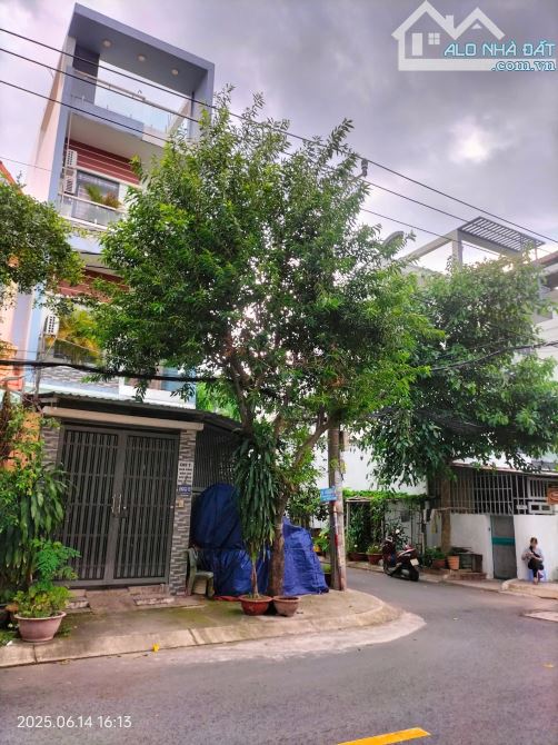 Bán nhà Dương Quảng Hàm, P.6, Gò Vấp: 5,2 x 23,2m, giá 14,9 tỷ