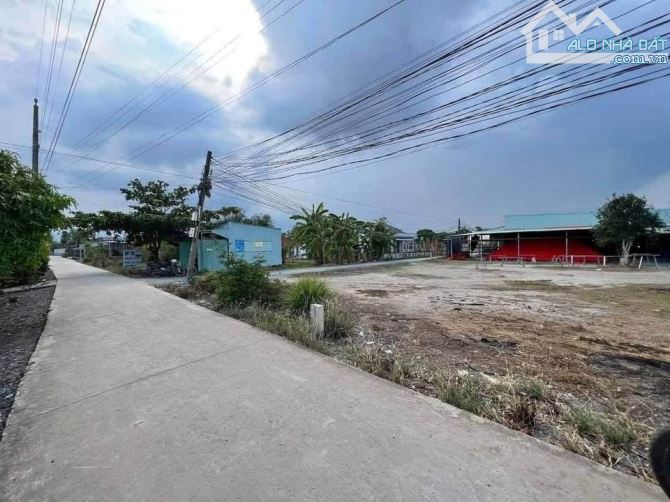 🌟 CHỦ BÁN GẤP ĐẤT THỔ CƯ 122M2 650 TRIỆU – TÂN LÂN, CẦN ĐƯỚC, LONG AN 🌟