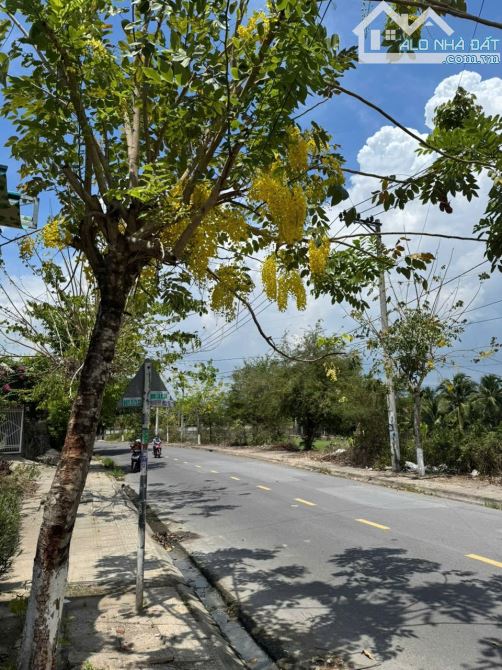 Bán nhà Thị Trấn Diên Khánh vừa ở vừa kinh doanh giá rẻ