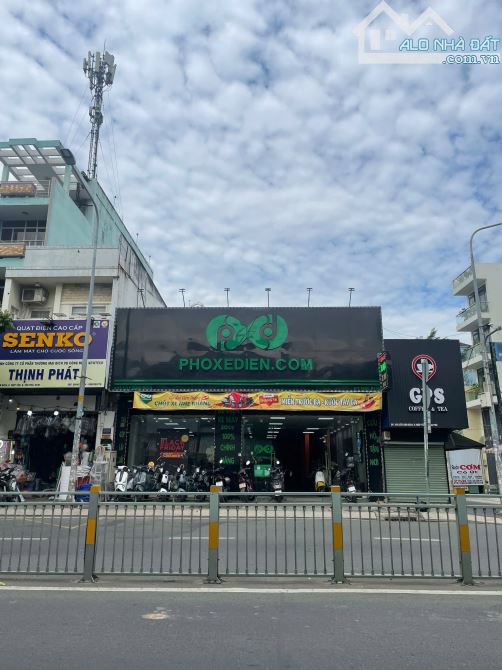 Bán nhà 84M Hùng Vương QUận 5 DT 6x40m 5 tầng HĐT 120tr/t giá 37 tỷ