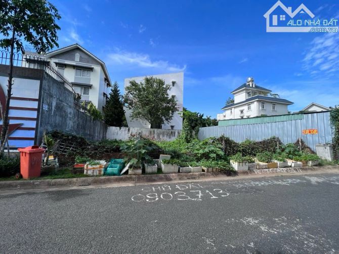 Lô duy nhất KDC Văn Minh, An Phú. 300m2 (17 x 19m), biệt thự Hầm 3 Tầng, Giá bán 233Tr/m2