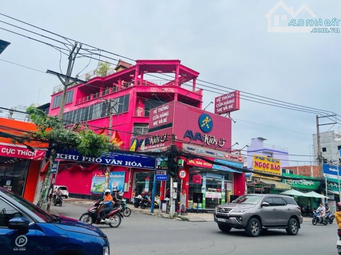 Nhà siêu VÍP, Chủ gấp bán đi định cư Úc, Hẻm xe hơi , Huỳnh Tấn Phát Quận 7 - Nhỉnh 6 tỷ