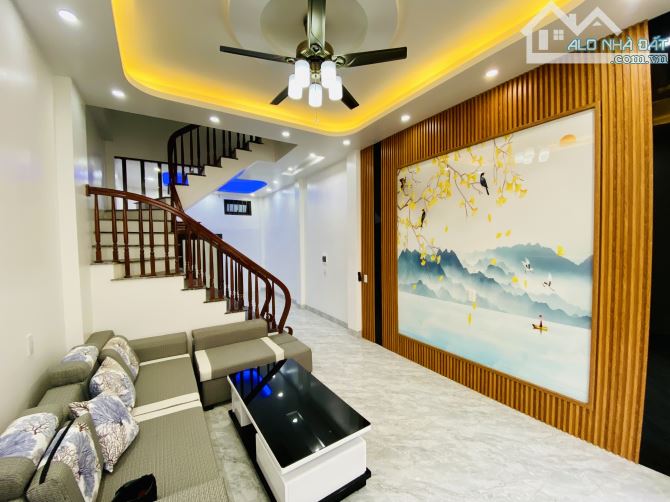 Nhà 3 Tầng cạnh Go 5 căn nhà phường Trần Hưng Đạo TP Thái Bình cạnh trung tâm thương mại G