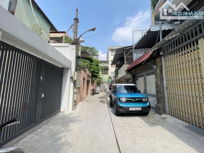 Siêu phẩm hẻm 101 Nguyễn Chí Thanh Q.5 , DT: 8 x 20m ,2 lầu thang máy  giá 33.5 Tỷ