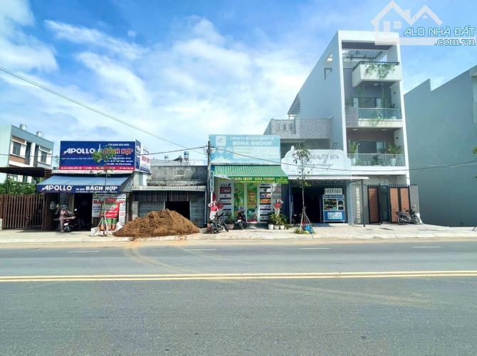 Bán nhà trệt mặt tiền đường hoàng quốc việt dt 5x20m giá 9ty200 triệu