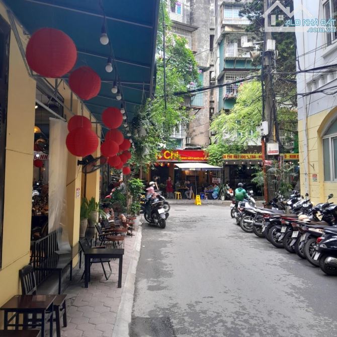 BÁN NHÀ PHỐ NGUYỄN CHÍ THANH- KHU PHÂN LÔ- OTO CHẠY VÒNG QUANH- THÔNG HUỲNH THÚC KHÁNG.