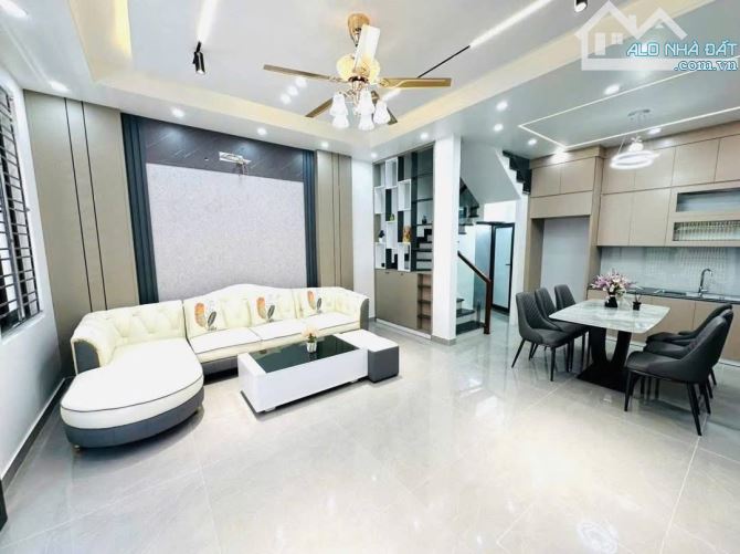 Bán nhà 4 tầng Trần Nguyên Hãn, An Dương, Lê Chân, 48m2, giá 4,95tỷ
