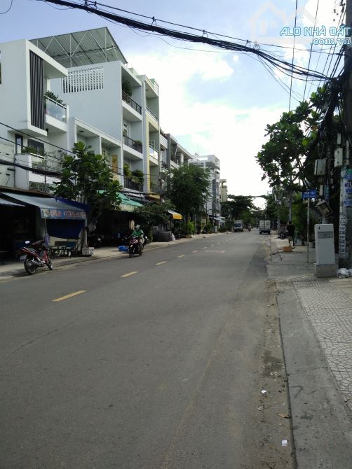 Siêu Hiếm mặt tiền văn thân p8 q6(3,8mx13m)nhà 1 lầu thuê 18tr/th giá chỉ 9 tỷ