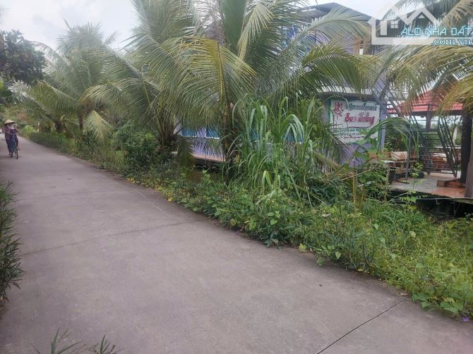 🏡 BÁN NHÀ MẶT TIỀN – LỘ THẺ 24 – CƠ HỘI ĐẦU TƯ & NGHỈ DƯỠNG
