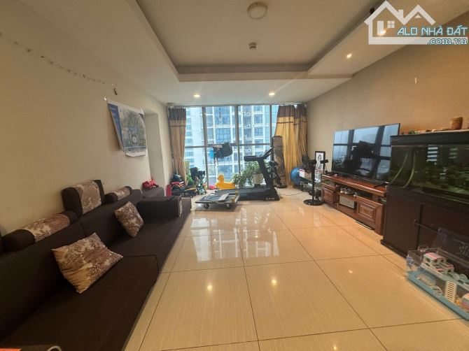 Bán Căn Hộ MD Complex Mỹ Đình DT 117m 3PN Full NT SĐCC Giá 7,9 tỷ Tầng trung đẹp