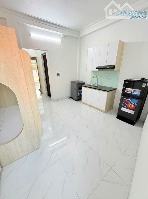 Bán Toà CHDV Trần Duy Hưng 68m2 x 7 Tầng, 17 phòng, Dòng Tiền 75tr/tháng, Thang máy, PCCC
