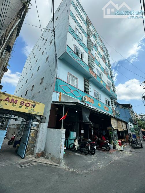 Nhà hẻm xe tải Nguyễn Chí Thanh, Quận 5. DT 135m2 (8 x 17m), XD Hầm 7 Tầng. Giá chỉ 33 Tỷ