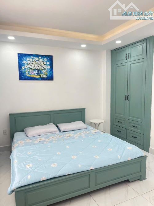 HIẾM -Tòa CCMN Trần Duy Hưng, 70m2*6T, MT 6.6M, 15 PKK, mặt ngõ KD, PCCC, DT 6,5%/năm.
