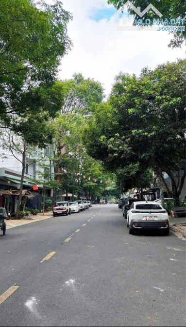 NHÀ MẶT TIỀN KINH DOANH NGUYỄN TRÃI: GIÁ 5,4 tỷ
