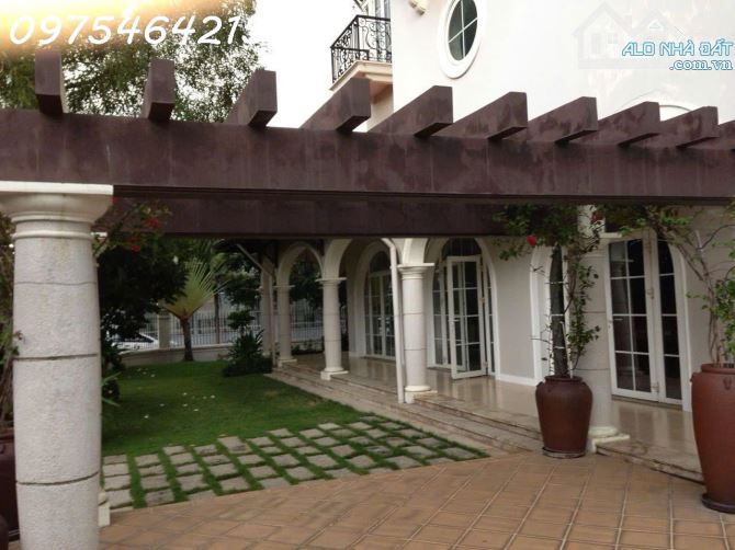 BÁN BIỆT THỰ GÓC 2 MẶT TIỀN – 146E19 NGUYỄN VĂN HƯỞNG, PHƯỜNG THẢO ĐIỀN, TP. THỦ ĐỨC