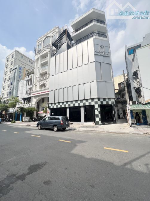 Building Hầm 7 Tầng Góc 2MT ngay Trần Quang Khải, Q.1, 8x18m, Thuê 320 triệu, Chỉ 78 Tỷ