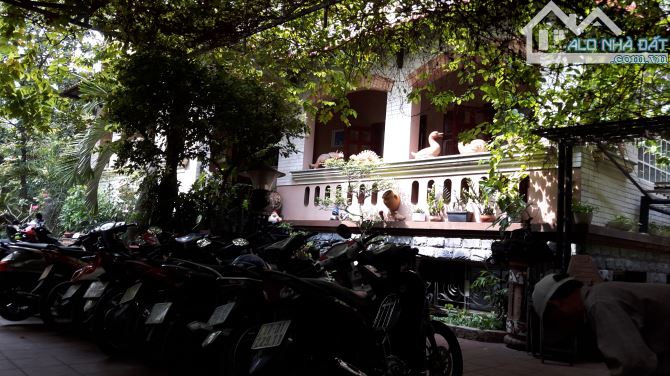 Mặt tiền Phan Đình Phùng (Phú Nhuận), 7x28m, giá 42 tỷ