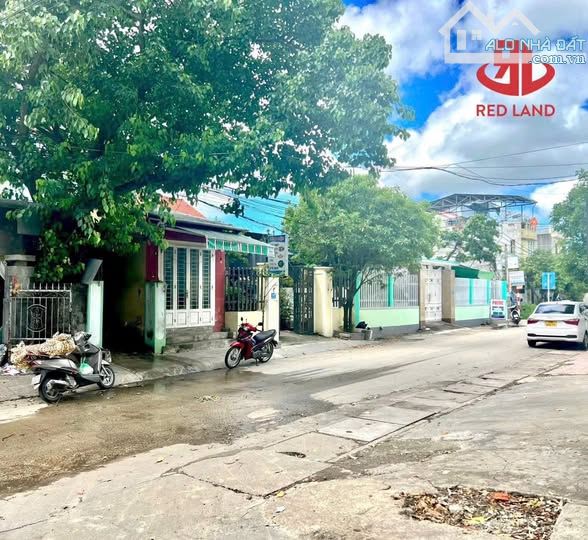 💕 ĐẤT KIỆT Ô TÔ NGUYỄN LỘ TRẠCH Gần KQH XUÂN PHÚ 💰 Giá chỉ 1tyX  👉 Vị trí: kiệt ô tô ng