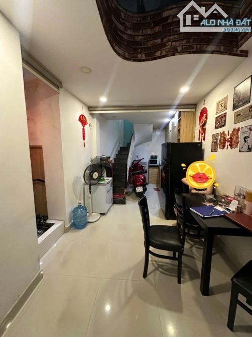 Bán Nhà Mặt Tiền - P, Đa Kao - Q1 - DT : 24M2 - 5 TẦNG BTCT - GIÁ 5,99 TỶ