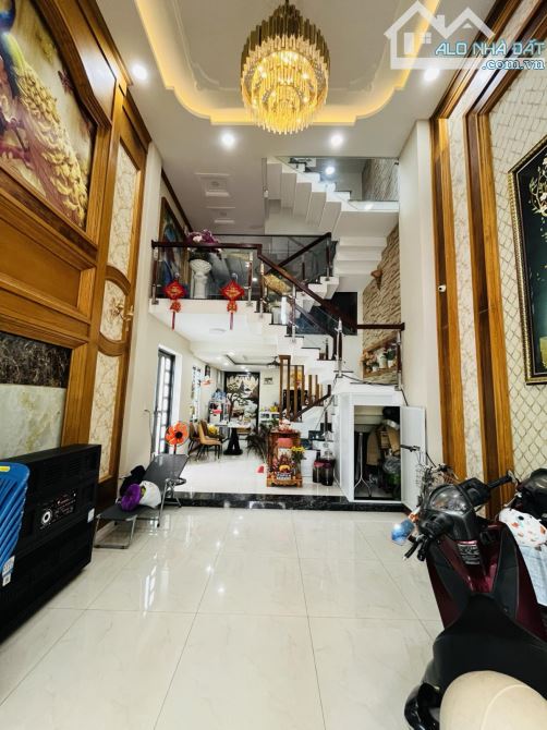 NHÀ ĐẸP 5TẦNG, KHU PHÂN LÔ ĐỒNG BỘ Đ.TL13, P.THẠNH LỘC/Q12, HẺM 12M, DT 62M2, 7.7TỶ