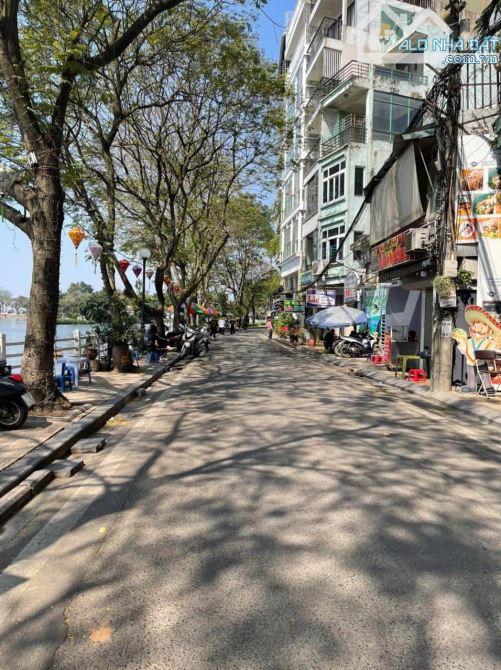 BÁN TÒA APARTMENT MẶT PHỐ TRÚC BẠCH, BA ĐÌNH, DT 140M2, 9 TẦNG, 2 THOÁNG, GIÁ 65 TỶ