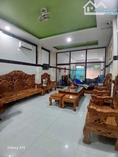 BÁN NHÀ LÊ VĂN KHƯƠNG– Q.12– 3 TẦNG–108M2–KINH DOANH SPA–DÒNG TIỀN 30TRIỆU/THÁNG–CHỈ 7.5TỶ