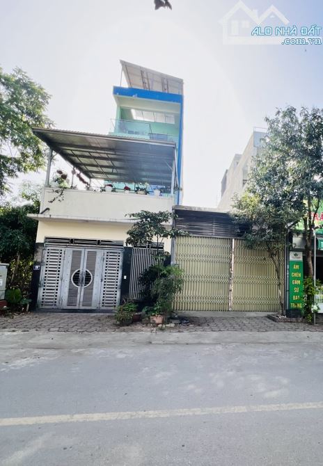 BÁN NHÀ 31HA TRÂU QUỲ GIA LÂM-PHÂN LÔ-VỈA HÈ-CONTAINER TRÁNH-110m2-MT5,3m- 16,7 tỷ