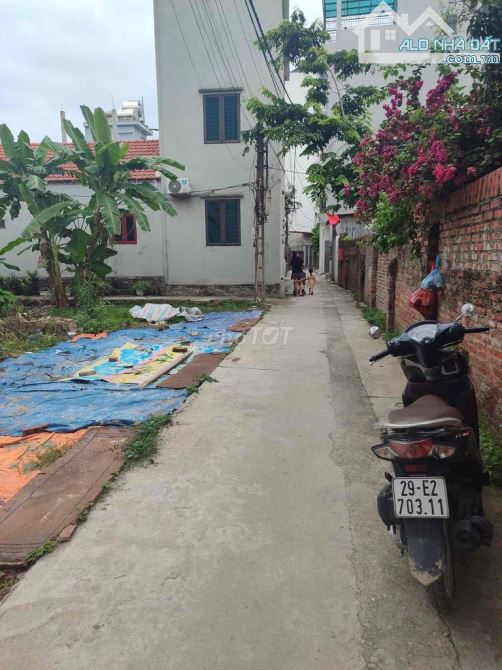 Bán đất Kim Chung, 58m, oto lùi vào đất, giá đầu tư.