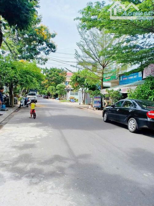 Chủ nợ bank bán gấp lô gần bến xe trung tâm Đà Nẵng đường 7m5