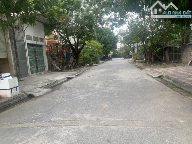 Duy nhất 1 lô trên thị trường 60m2 tái định cư Đông Dư giá 8,7 tỷ đường 13m khu phân lô