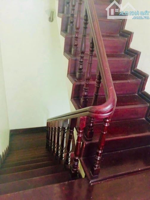 BÁN NHÀ LÁNG HẠ – Ô TÔ ĐỖ CỬA – VỊ TRÍ VÀNG – 60M2 – 15 TỶ