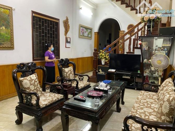 Văn Quán nhà rộng ở sướng, nội thất hiện đại, 70m2, hơn 13 tỷ